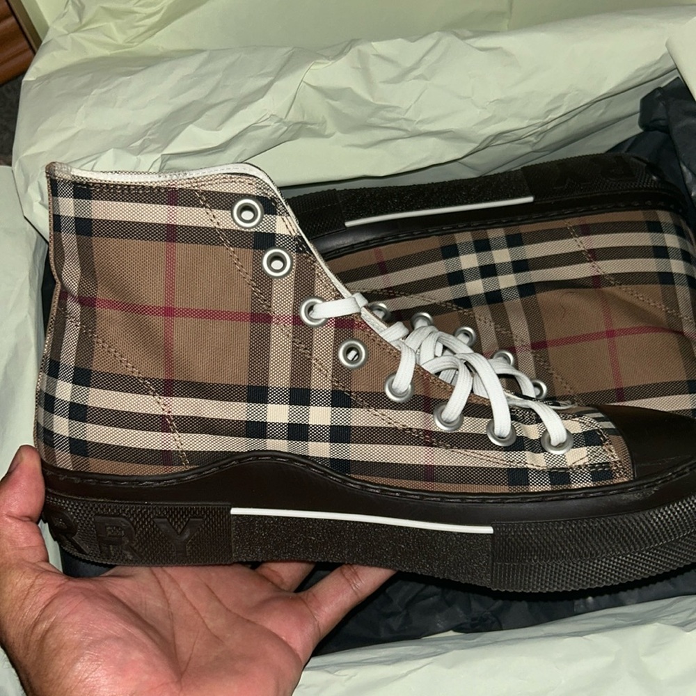 Quality of these are fantastic, worn ONE time. Looking to sell ASAP!
